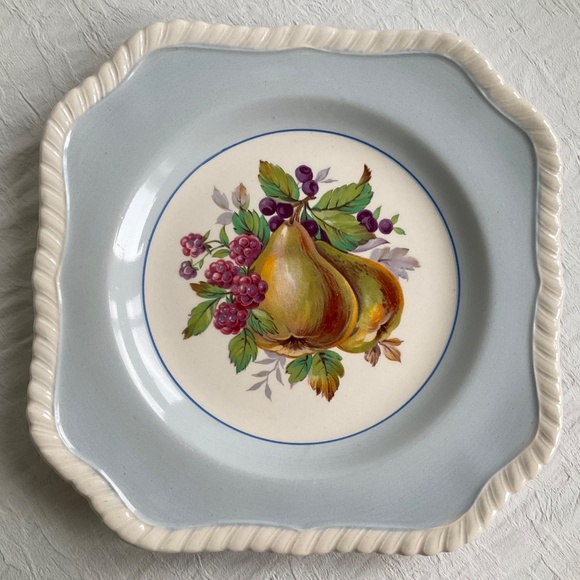 California by Johnson Brothers Vintage 7-3/4” Salad Plate Blue - Picture 3 of 11